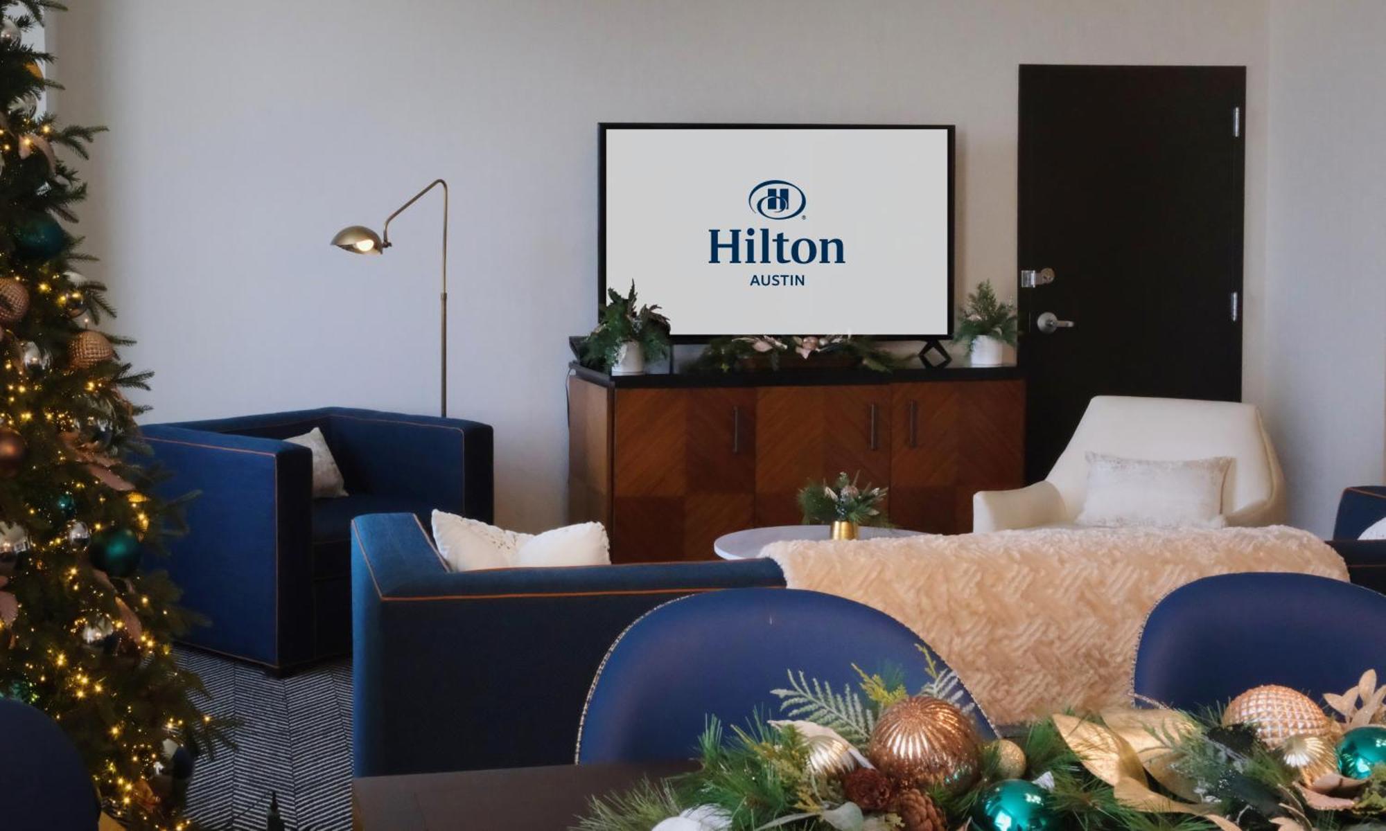 One-Bedroom Holiday-Themed Suite Sofa Bed